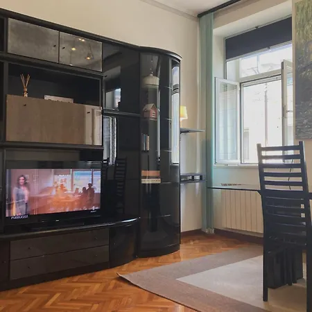 아파트 Canova